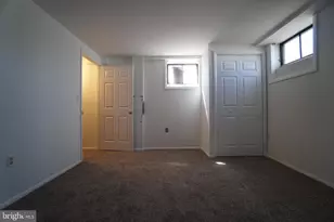 8602 Chapel View Rd, Ellicott City, MD 21043 - Photo 19