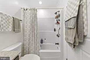 7985 Brightmeadow Ct, Ellicott City, MD 21043 - Photo 33