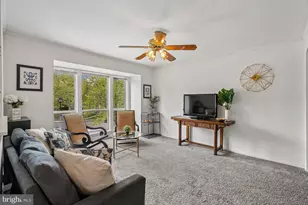 7828 Old Litchfield Ln, Ellicott City, MD 21043 - Photo 9
