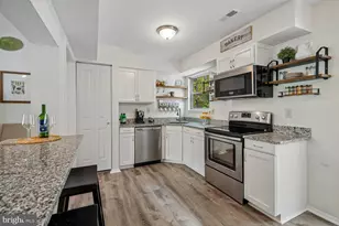 7828 Old Litchfield Ln, Ellicott City, MD 21043 - Photo 21