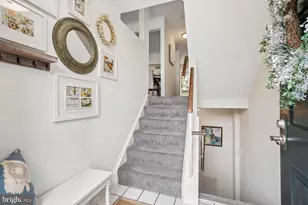 7828 Old Litchfield Ln, Ellicott City, MD 21043 - Photo 5