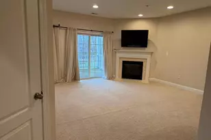 9946 Veiled Dawn, Laurel, MD 20723 - Photo 5