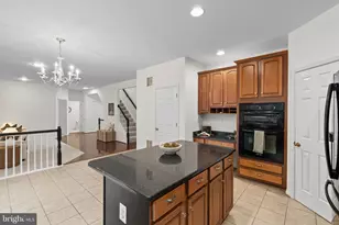 8066 High Castle Rd, Ellicott City, MD 21043 - Photo 17