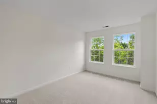 8066 High Castle Rd, Ellicott City, MD 21043 - Photo 27