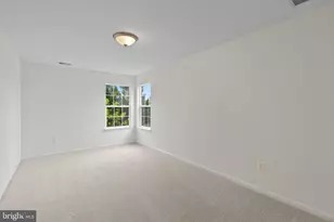 8066 High Castle Rd, Ellicott City, MD 21043 - Photo 31