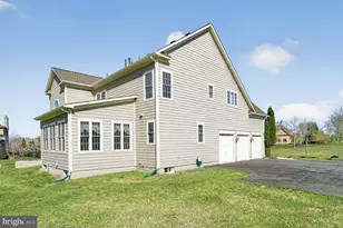 12039 Open Run Rd, Ellicott City, MD 21042 - Photo 3