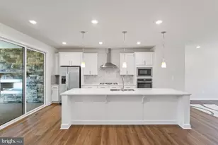 Overview Terrace, Columbia, MD 21044 - Photo 3