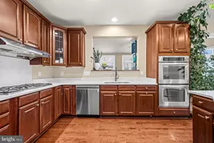 8734 Wethered Dr, Ellicott City, MD 21043 - Photo 17