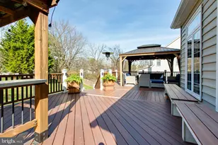 8734 Wethered Dr, Ellicott City, MD 21043 - Photo 27