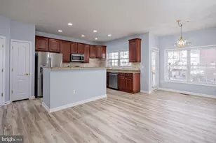 10252 Rutland Round Rd, Columbia, MD 21044 - Photo 11