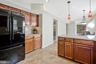 10332 Congressional Ct, Ellicott City, MD 21042 - Photo 15