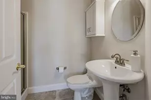 5335 Sunny Field Ct, Ellicott City, MD 21043 - Photo 43