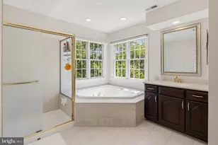 5335 Sunny Field Ct, Ellicott City, MD 21043 - Photo 39