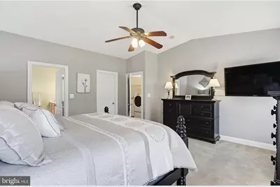 8951 Chapel Avenue, Ellicott City, MD 21043 - Photo 5