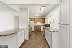 9827 Robinson Blvd, Laurel, MD 20723 - Photo 7