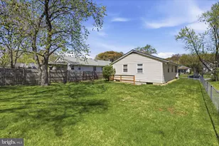 9827 Robinson Blvd, Laurel, MD 20723 - Photo 29