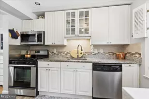 5889 Morningbird Ln, Columbia, MD 21045 - Photo 7