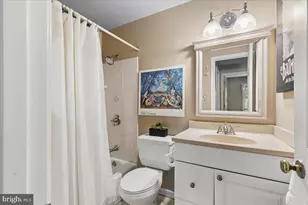 5889 Morningbird Ln, Columbia, MD 21045 - Photo 19