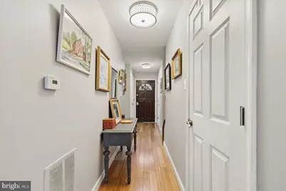 5889 Morningbird Lane, Columbia, MD 21045 - Photo 3