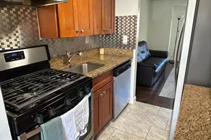 9456 Merryrest Rd, Columbia, MD 21045 - Photo 7