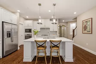 2736 Vardon Ln, Ellicott City, MD 21042 - Photo 7