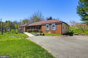 15884 Meadow Walk Rd, Woodbine, MD 21797 - Photo 3