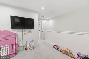 7046 Pramila Pl, Elkridge, MD 21075 - Photo 17