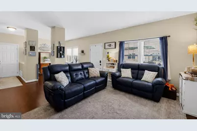 7548 Cove Point Way, Elkridge, MD 21075 - Photo 3