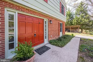 9221 Spring Valley Rd, Ellicott City, MD 21043 - Photo 5