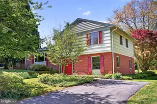 9221 Spring Valley Rd, Ellicott City, MD 21043 - Photo 5