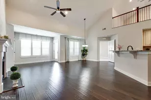 8911 Carls Ct, Ellicott City, MD 21043 - Photo 7