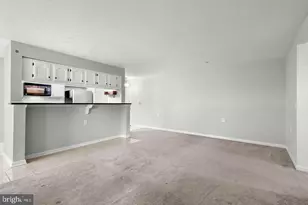 6205 Sandpiper Ct, Elkridge, MD 21075 - Photo 7