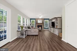 6423 Holly Marie Rd, Hanover, MD 21076 - Photo 11