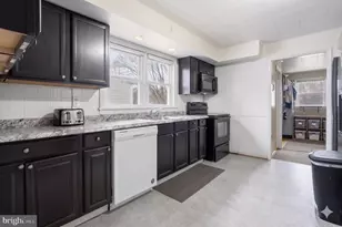 16700 Frederick Rd, Mount Airy, MD 21771 - Photo 21