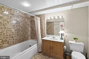 5008 Lake Cir W, Columbia, MD 21044 - Photo 33