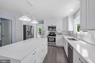 5228 Rising Sun Ln, Ellicott City, MD 21043 - Photo 11