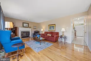 3673 Cragsmoor Rd, Ellicott City, MD 21042 - Photo 5