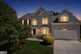 10213 Deep Skies Dr, Laurel, MD 20723 - Photo 9