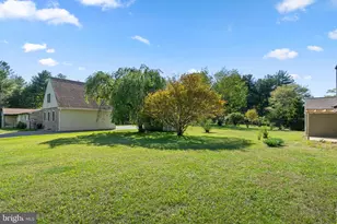 12901 Byefield Dr, Highland, MD 20777 - Photo 37