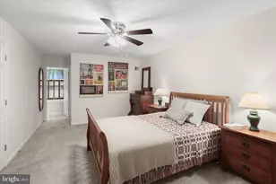 6424 Wesley Ln, Elkridge, MD 21075 - Photo 19