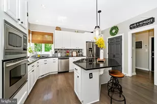 9917 Sea Valley Way, Laurel, MD 20723 - Photo 15