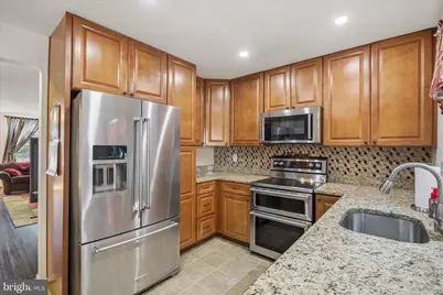 8150 Aspenwood Way SW, Jessup, MD 20794 - Photo 9