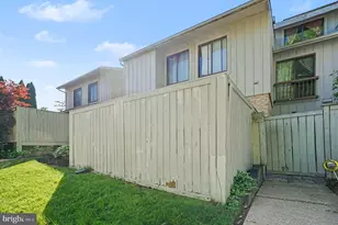 10966 Trotting Ridge Way, Columbia, MD 21044 - Photo 3