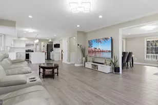 10144 Bracken Dr, Ellicott City, MD 21042 - Photo 15