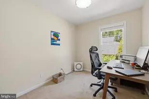 10213 Camelford Ct, Ellicott City, MD 21042 - Photo 29