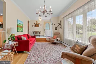 3118 Greenway Dr, Ellicott City, MD 21042 - Photo 5