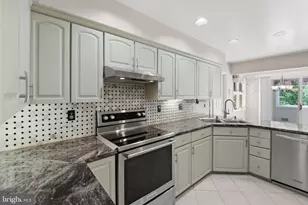 7426 Oakcrest Ln, Clarksville, MD 21029 - Photo 19