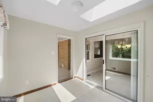 7426 Oakcrest Ln, Clarksville, MD 21029 - Photo 21
