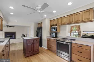 11645 Sun Cir Way, Columbia, MD 21044 - Photo 11