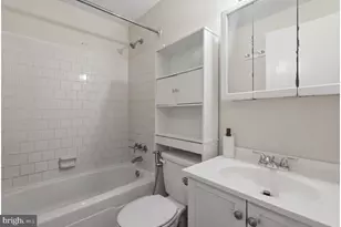 7490 Hickory Log Cir, Columbia, MD 21045 - Photo 15